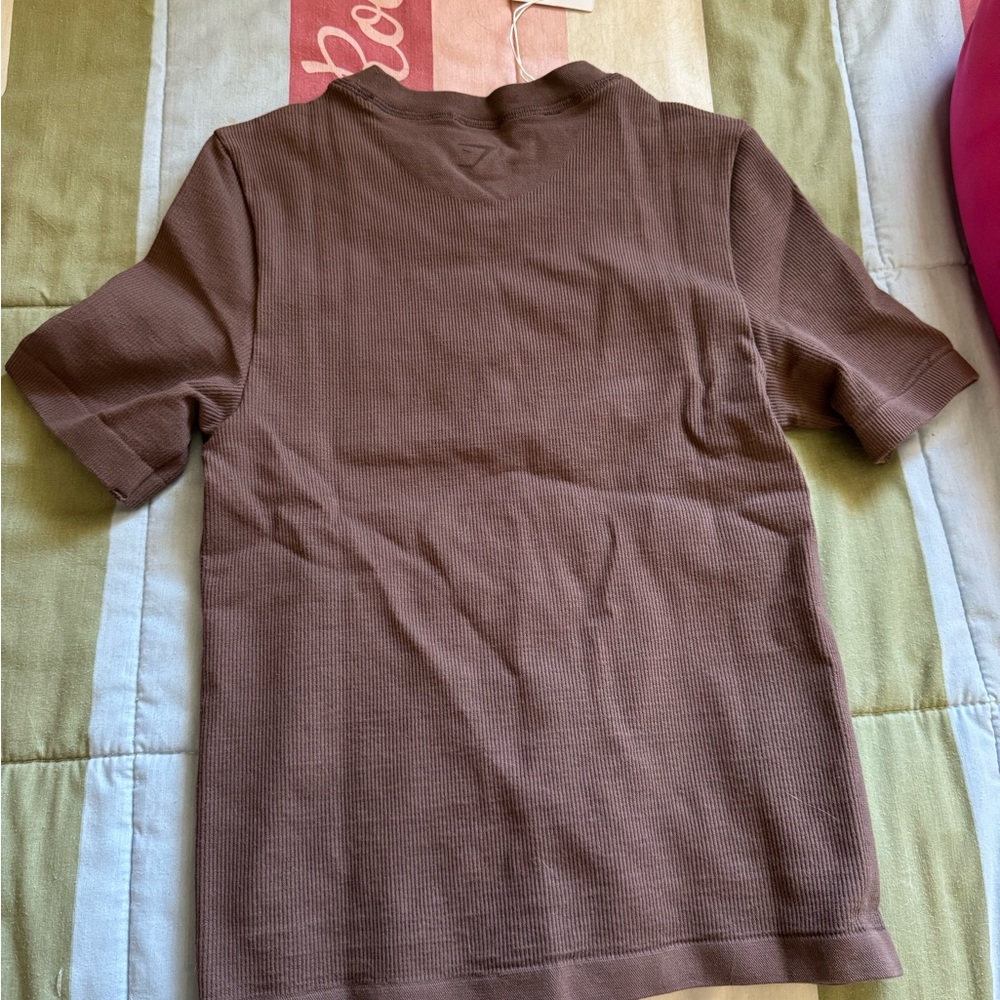 Gymshark Ribbed Seamless T-Shirt - Picture 2 of 3